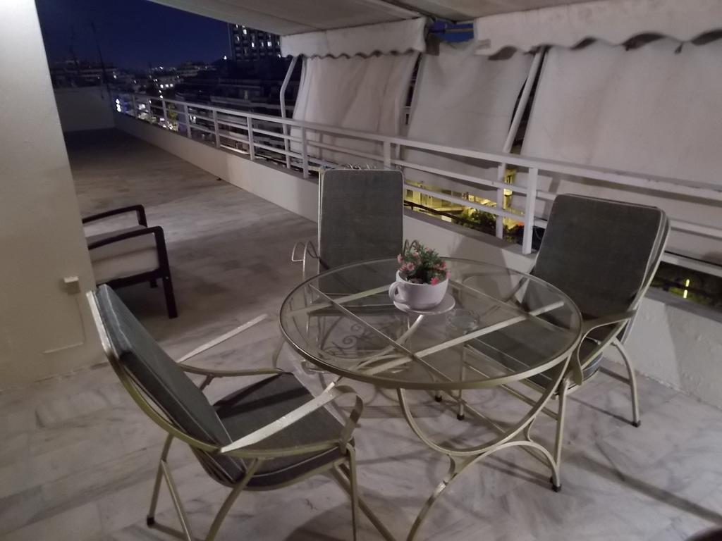 Top Floor Studio Near Metro&View&200Mbps أثينا المظهر الخارجي الصورة